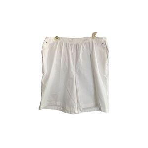 Hastings & Smith women’s plus size white elastic waist shorts, S/2X ￼
